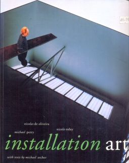 Installation Art Nicholas de Oliveira